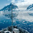 Vista de hielos antárticos desde barco, Antártida Argentina